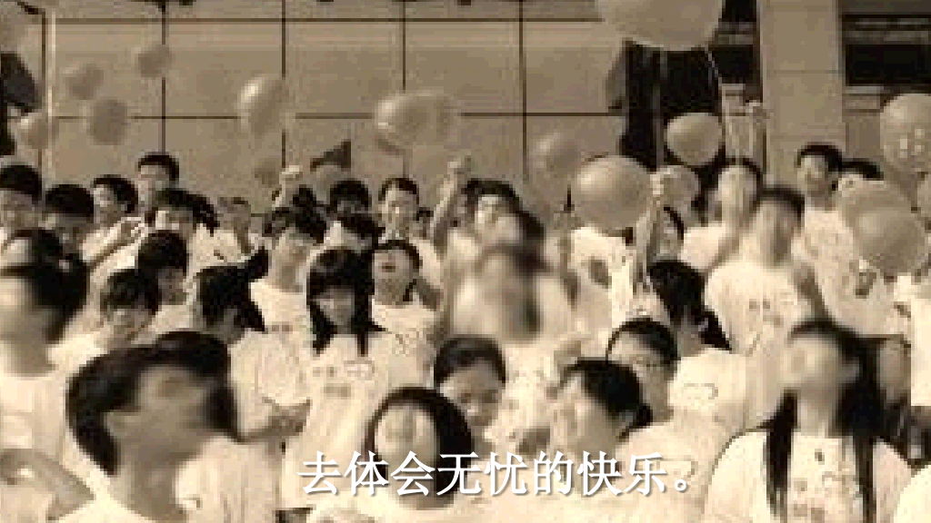 照片动态循环展示PPT模板